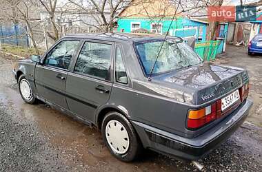 Седан Volvo 460 1991 в Смоліному