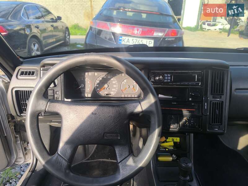 Седан Volvo 460 1992 в Києві