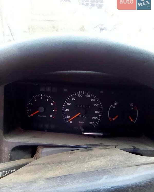 Седан Volvo 460 1993 в Березівці