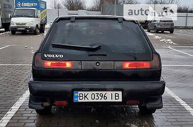 Купе Volvo 480 1987 в 