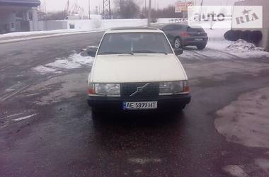 Седан Volvo 740 1990 в Днепре