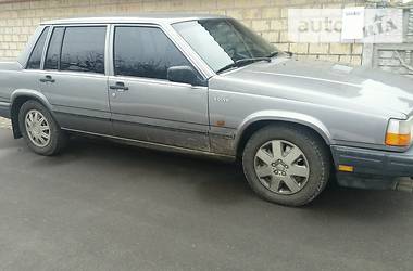 Седан Volvo 740 1990 в Борисполе