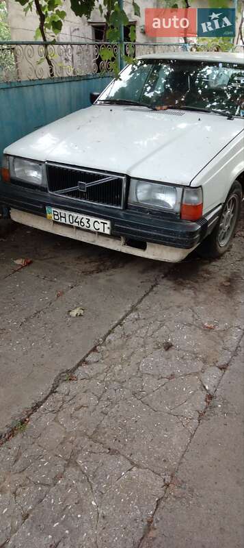 Седан Volvo 740 1986 в Одесі