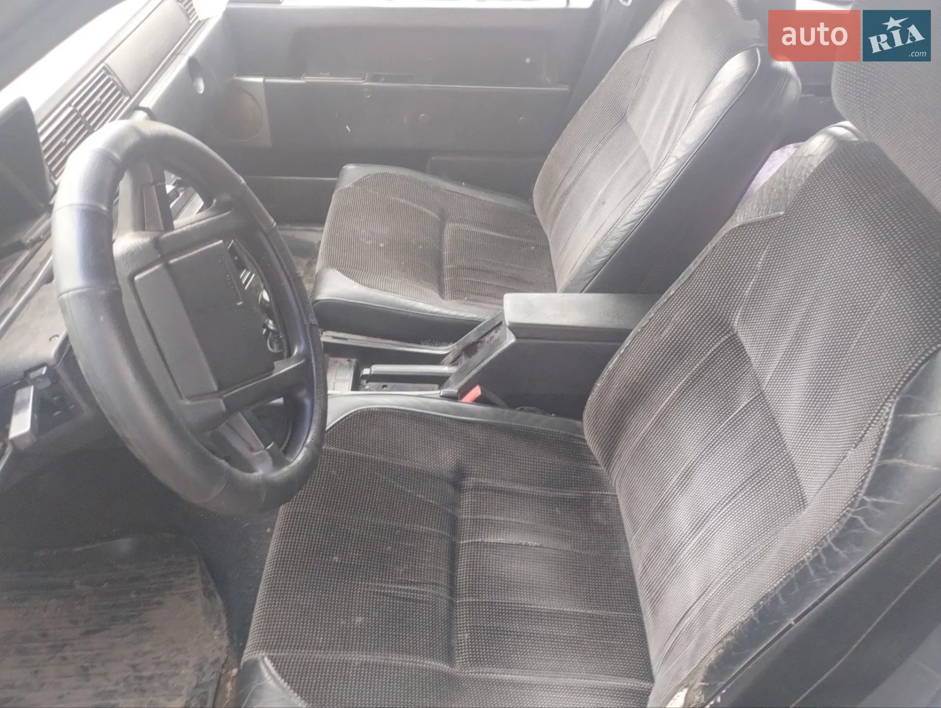 1984 Volvo 740 - мініатюра 7