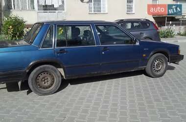 Седан Volvo 740 1985 в Тернополі