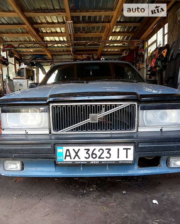 Седан Volvo 740 1986 в Богодухове