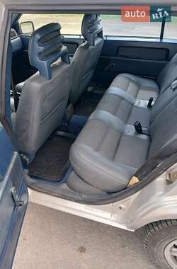 Седан Volvo 740 1984 в 