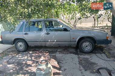 Седан Volvo 740 1986 в Ізмаїлі
