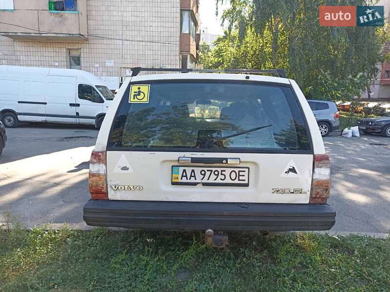 Универсал Volvo 740 1985 в Киеве