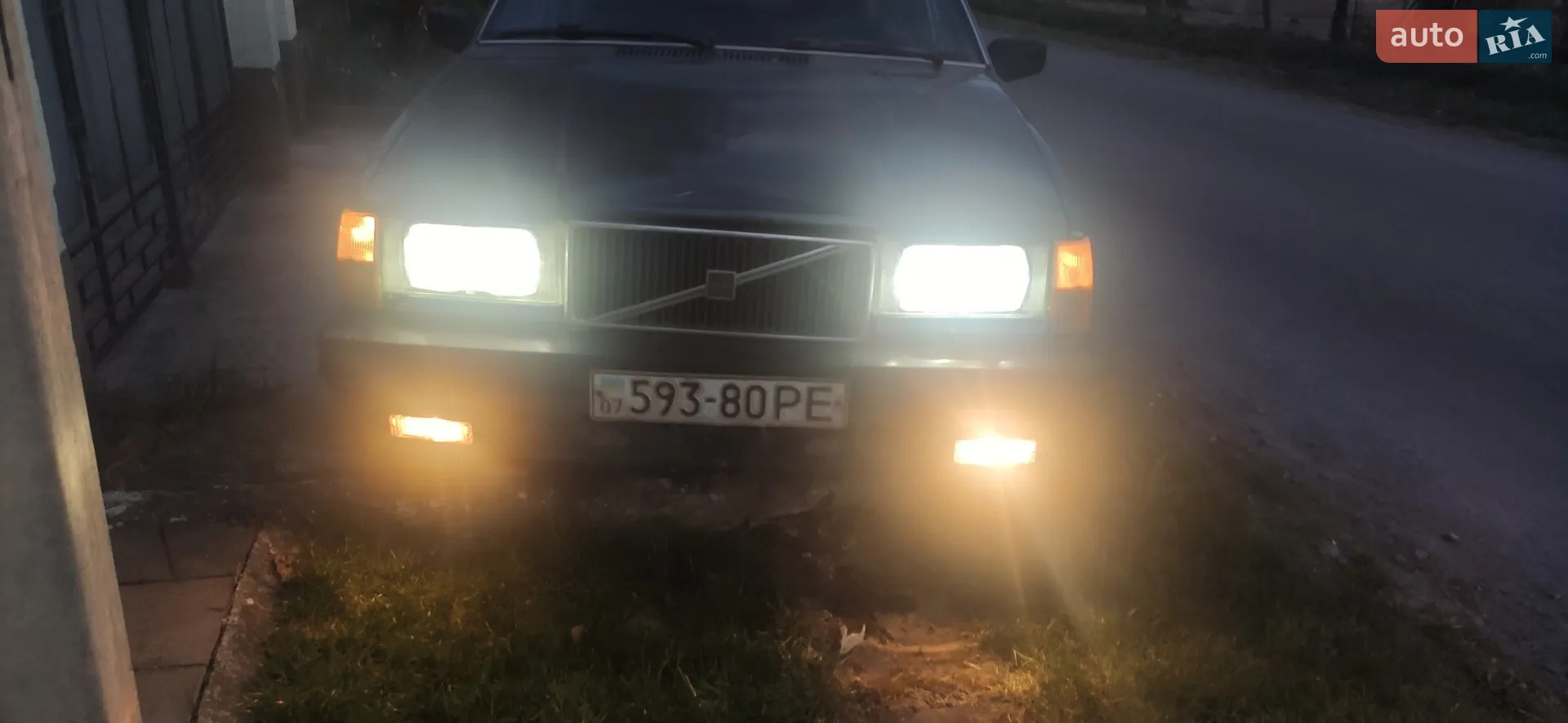 1988 Volvo 740 - мініатюра 12
