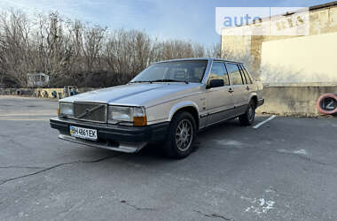 Седан Volvo 760 1983 в Киеве