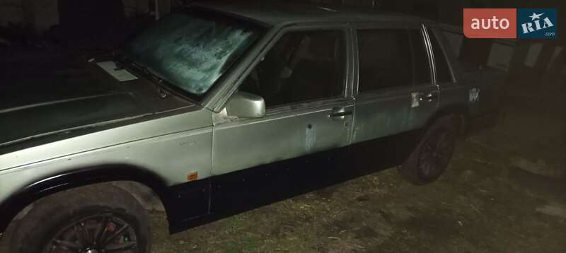 Седан Volvo 760 1985 в Киеве
