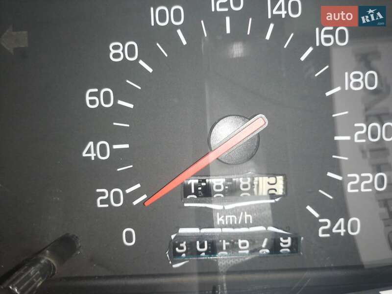 Седан Volvo 850 1993 в Борисполе