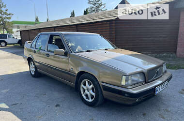 Седан Volvo 850 1993 в Черновцах