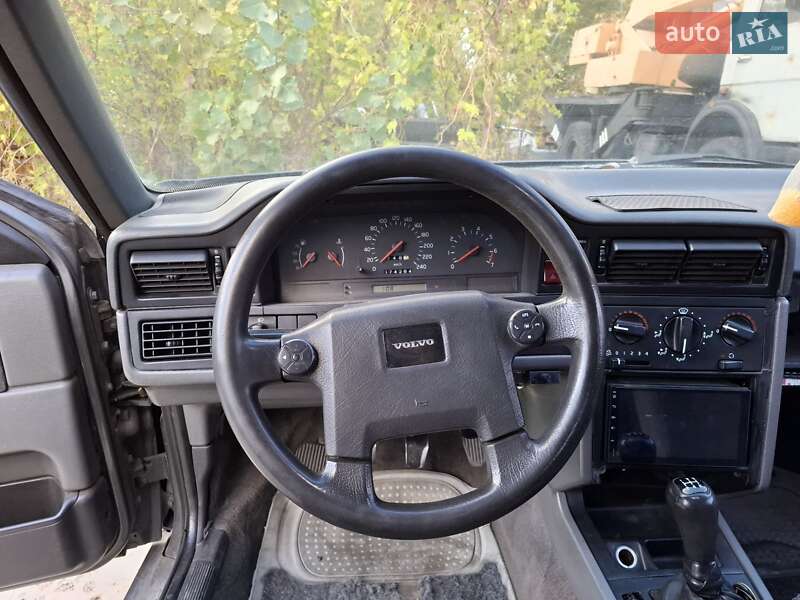 Седан Volvo 850 1993 в Киеве фото 8 Седан Volvo 850 1993 в Киеве