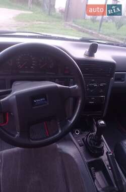 Седан Volvo 850 1992 в 