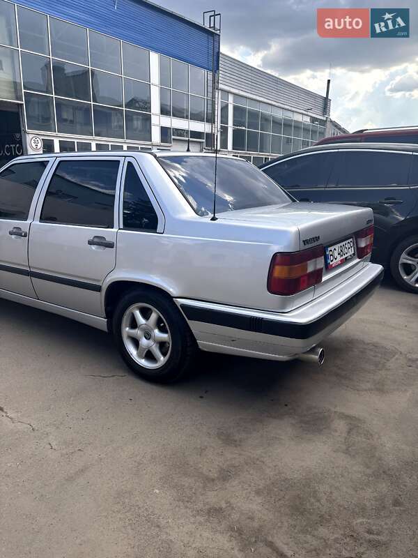 Седан Volvo 850 1992 в Львове