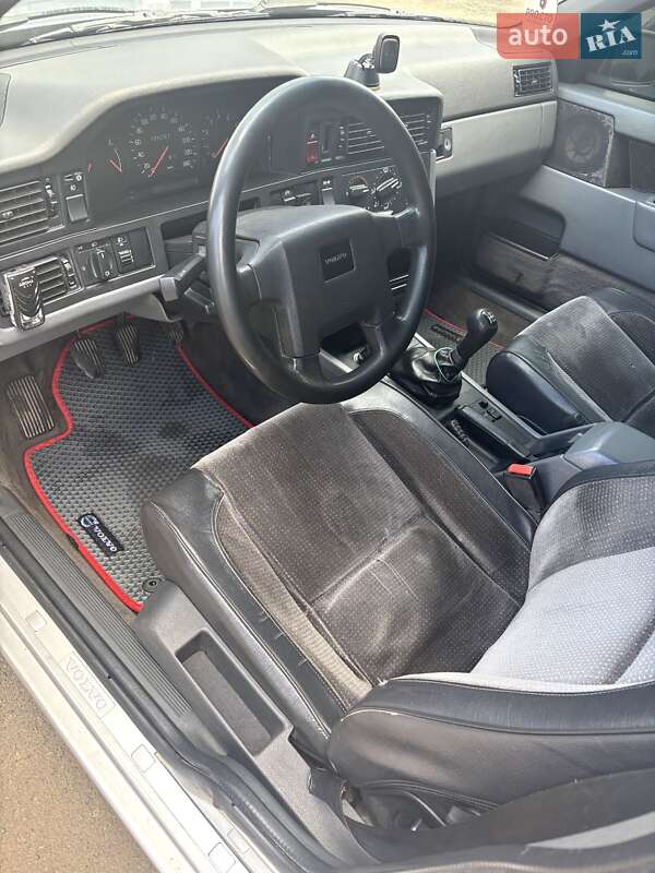 Седан Volvo 850 1992 в Львове