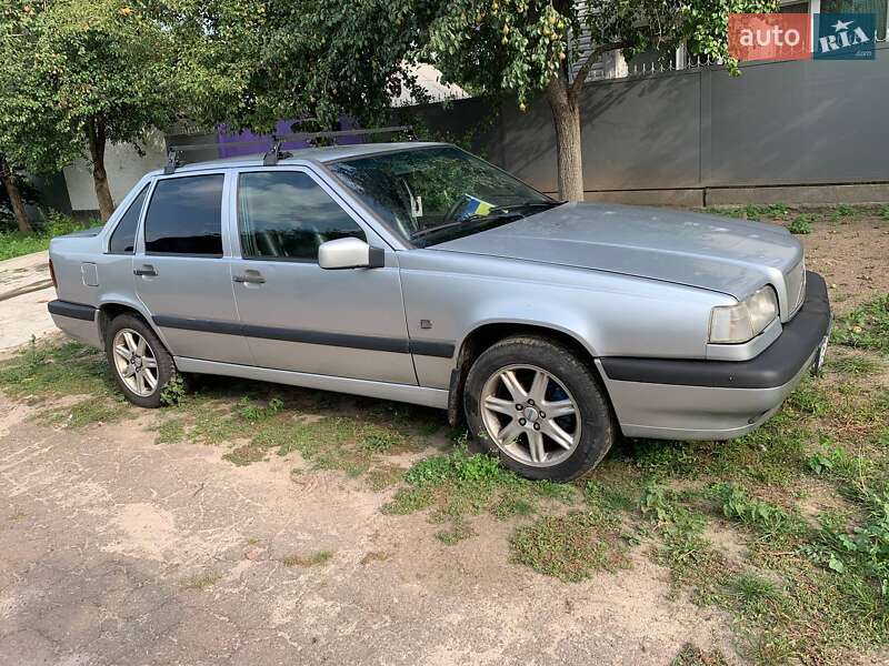 Седан Volvo 850 1993 в Чернигове