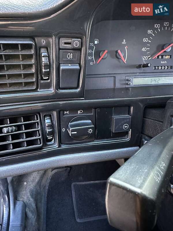 Седан Volvo 850 1993 в Тернополі