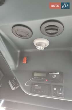 Пригородный автобус Volvo 8700 2011 в 