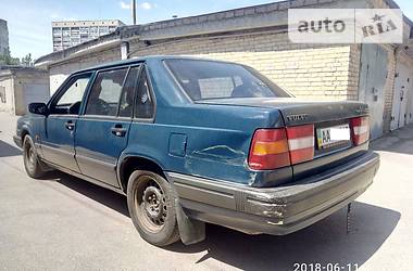 Седан Volvo 940 1995 в Киеве