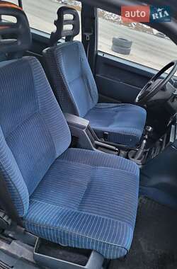 Седан Volvo 940 1992 в 