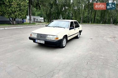 Седан Volvo 940 1991 в Рівному
