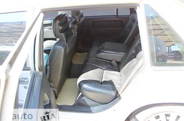 Седан Volvo 960 1991 в 