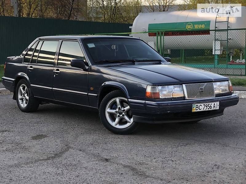 Седан Volvo 960 1994 в 