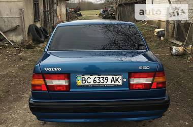 Седан Volvo 960 1993 в Бурштыне