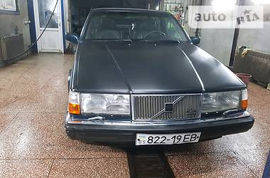 Седан Volvo 960 1990 в Угледаре