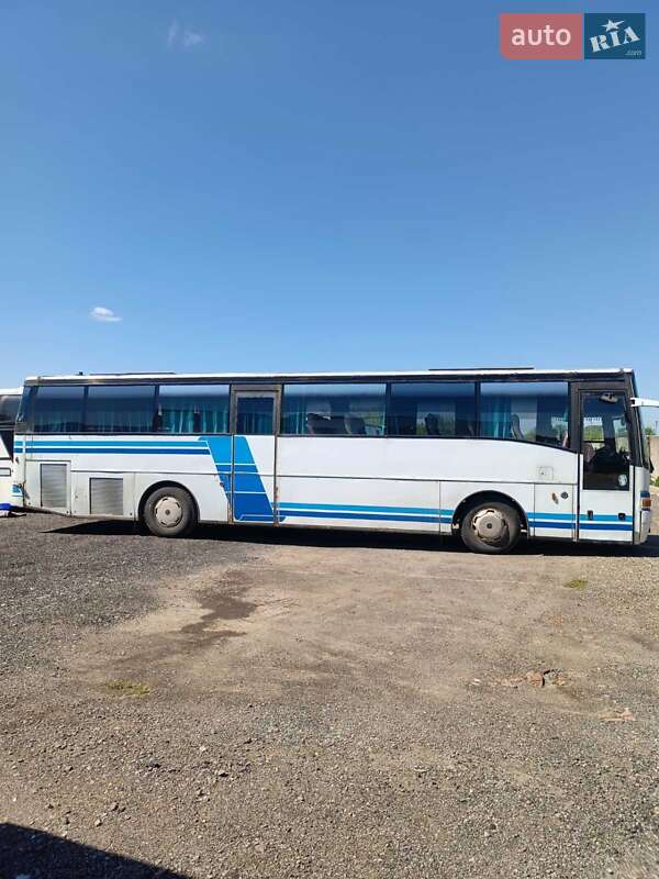 Туристический / Междугородний автобус Volvo B10R 1995 в Харькове