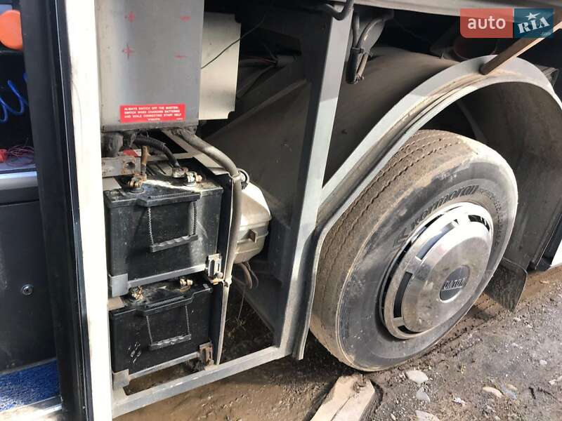 Туристический / Междугородний автобус Volvo B12 2003 в Черновцах фото 5 Туристический / Междугородний автобус Volvo B12 2003 в Черновцах