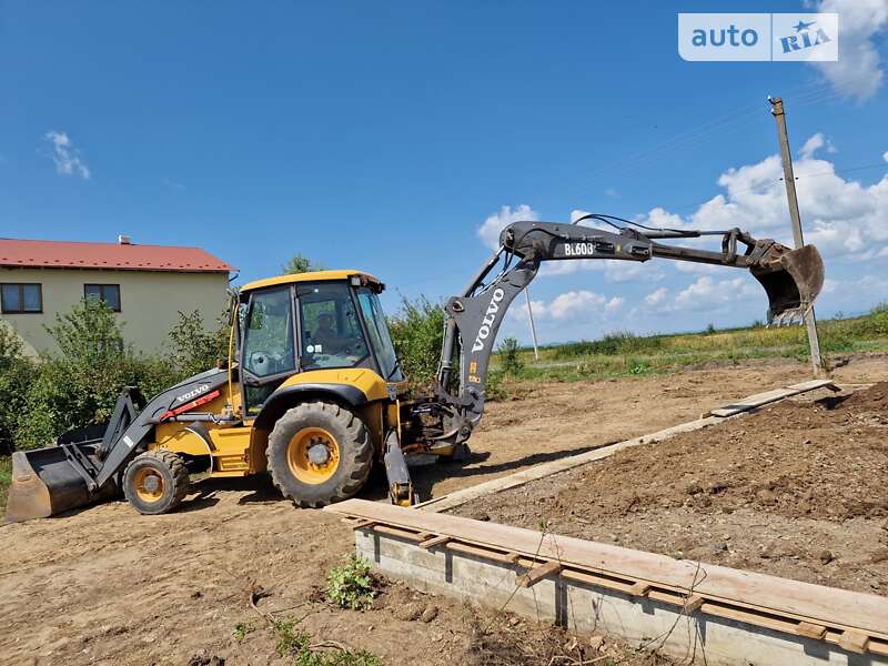 Экскаватор погрузчик Volvo BL 61B 2014 в Харькове