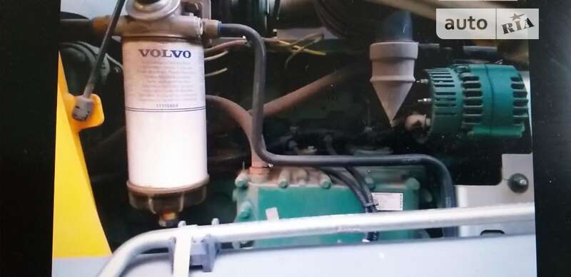 Экскаватор погрузчик Volvo BL 61B 2014 в Харькове