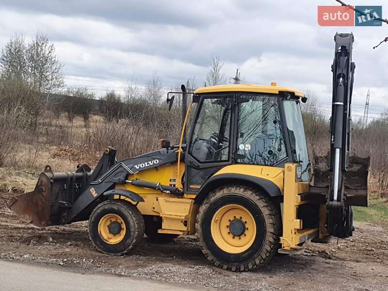 Экскаватор погрузчик Volvo BL 61B 2012 в Киеве