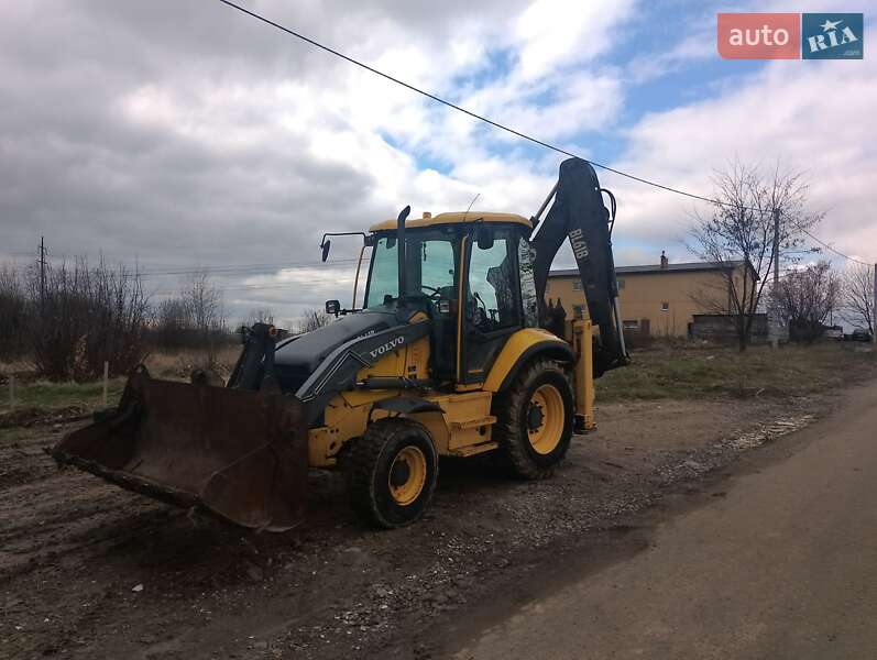 Экскаватор погрузчик Volvo BL 61B 2012 в Киеве