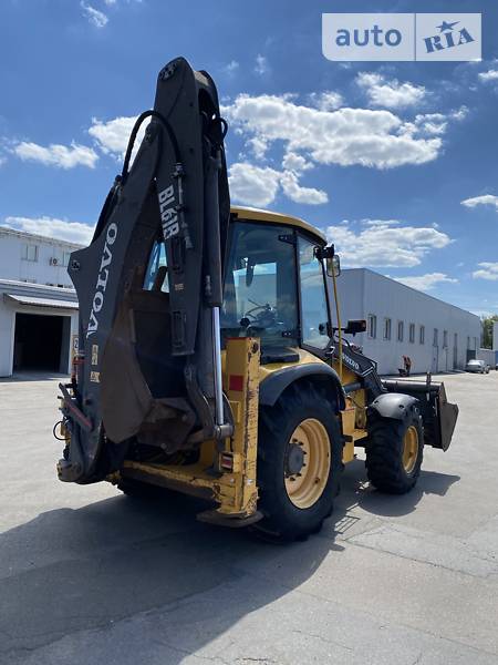 Экскаватор погрузчик Volvo BL 71 2011 в Киеве