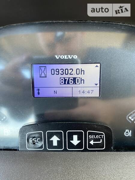 Экскаватор погрузчик Volvo BL 71 2011 в Киеве