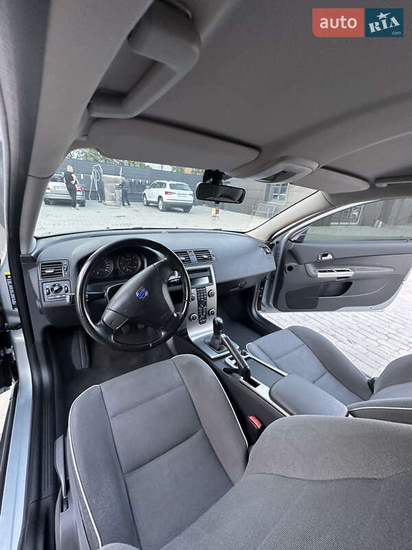 Хэтчбек Volvo C30 2008 в Каменец-Подольском фото 5 Хэтчбек Volvo C30 2008 в Каменец-Подольском