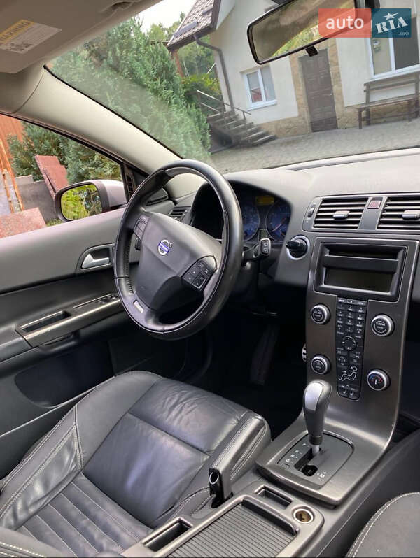 Хэтчбек Volvo C30 2011 в Львове