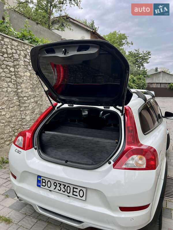Хэтчбек Volvo C30 2011 в Тернополе фото 34 Хэтчбек Volvo C30 2011 в Тернополе