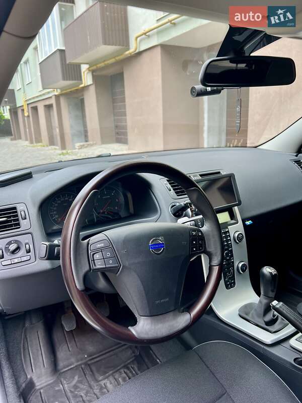 Хэтчбек Volvo C30 2011 в Тернополе фото 47 Хэтчбек Volvo C30 2011 в Тернополе