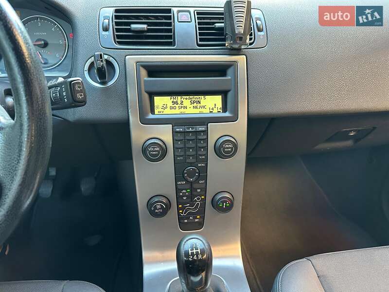 Хэтчбек Volvo C30 2007 в Киеве