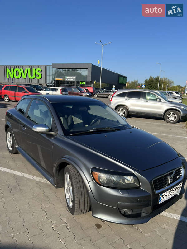 Хэтчбек Volvo C30 2008 в Киеве фото 11 Хэтчбек Volvo C30 2008 в Киеве