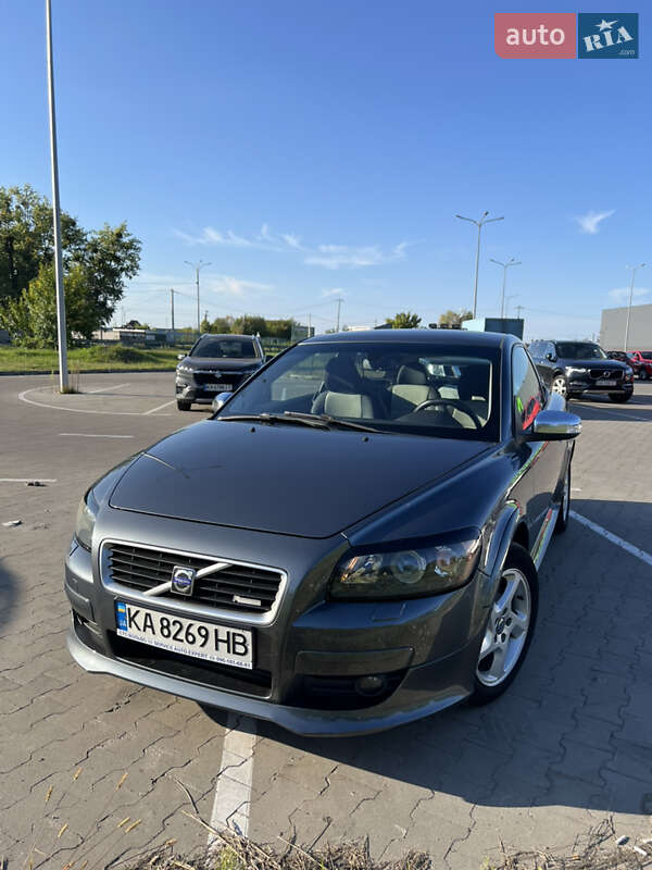 Хэтчбек Volvo C30 2008 в Киеве фото 26 Хэтчбек Volvo C30 2008 в Киеве