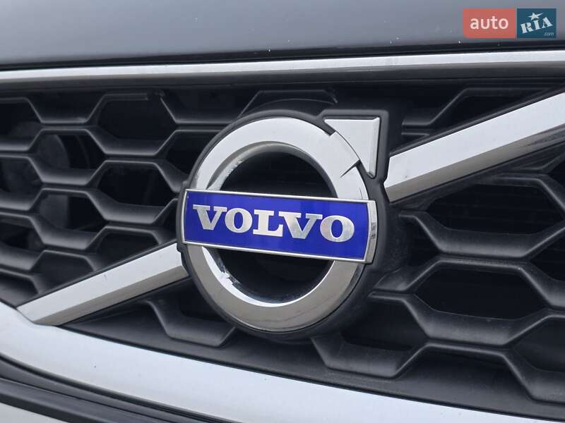 Хэтчбек Volvo C30 2010 в Хмельницком