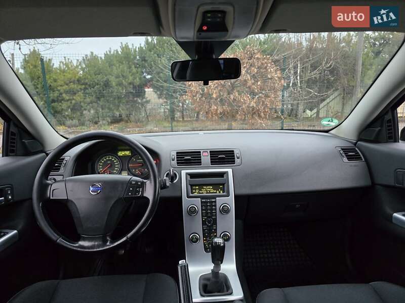 Хэтчбек Volvo C30 2010 в Хмельницком