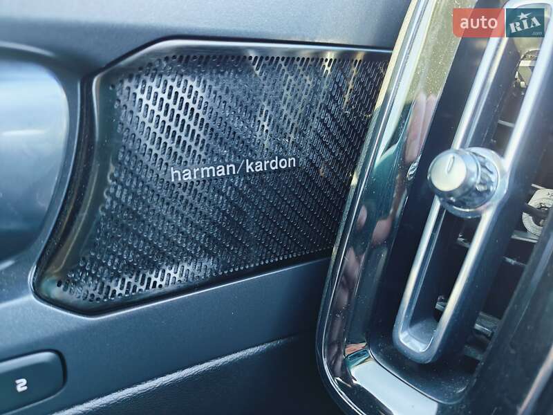 Позашляховик / Кросовер Volvo C40 Recharge 2022 в Одесі